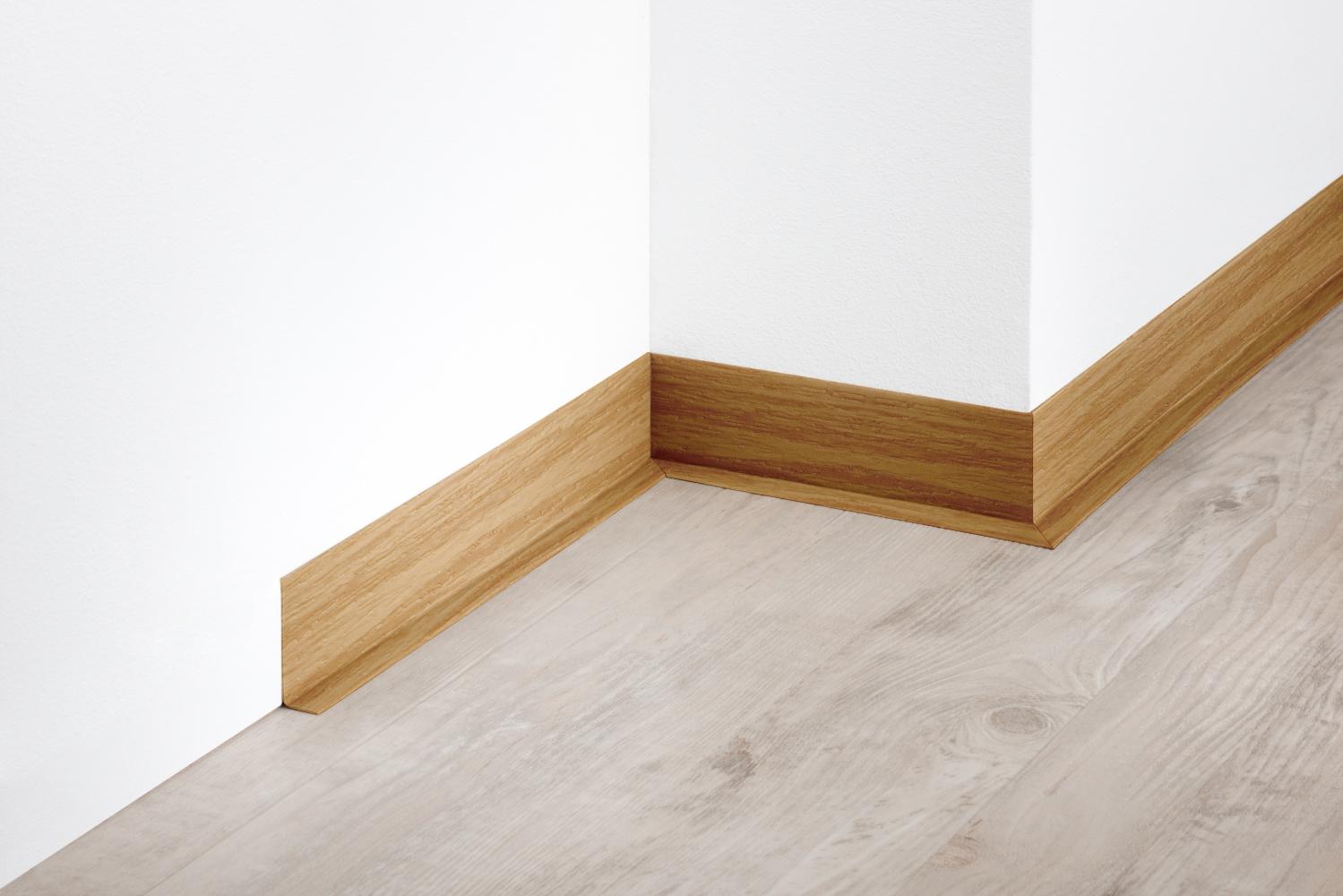 Lágy PVC szegélyléc 50×15 mm 5 m tölgy