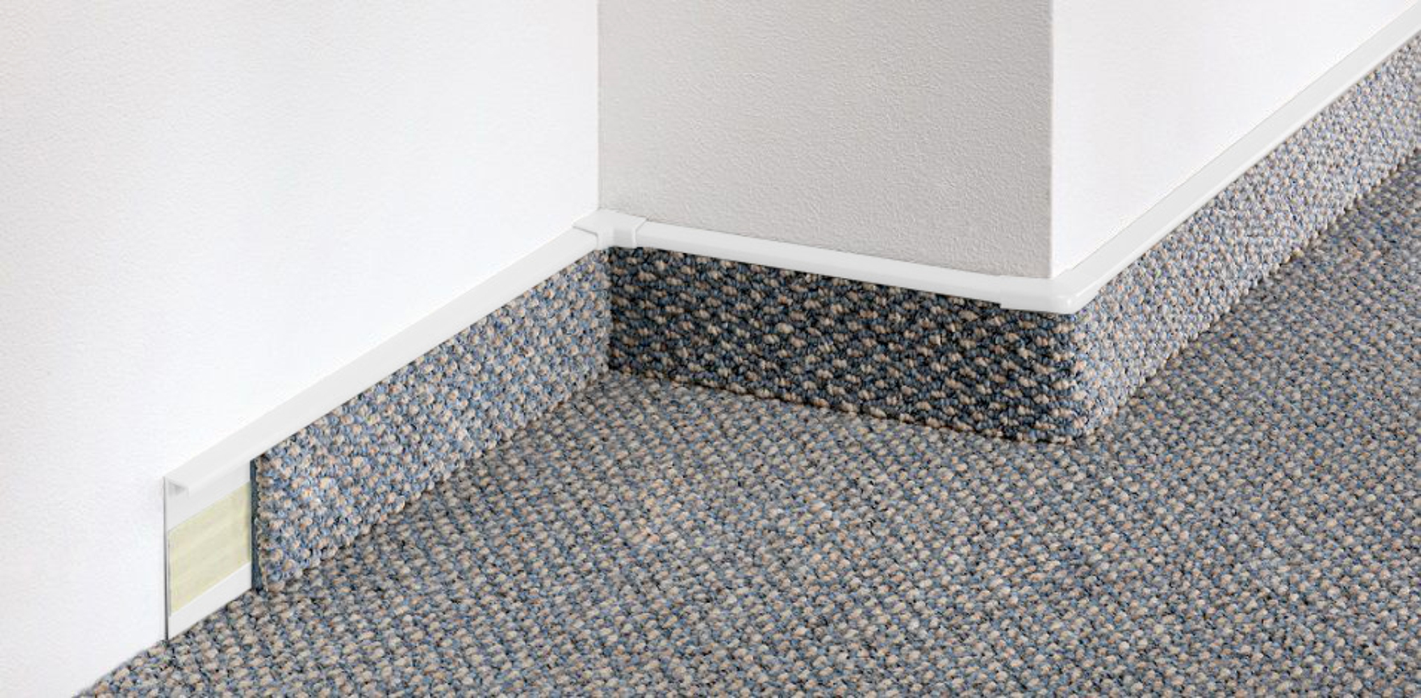 Szőnyeg szegőléc öntapadós belső résszel 55 mm, fehér, 2,5 m