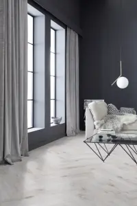 HERRINGBONE, 3516 BORDEAUX TÖLGY laminált padló