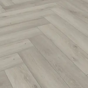 HERRINGBONE, 3773 TÖLGY EZÜST laminált padló
