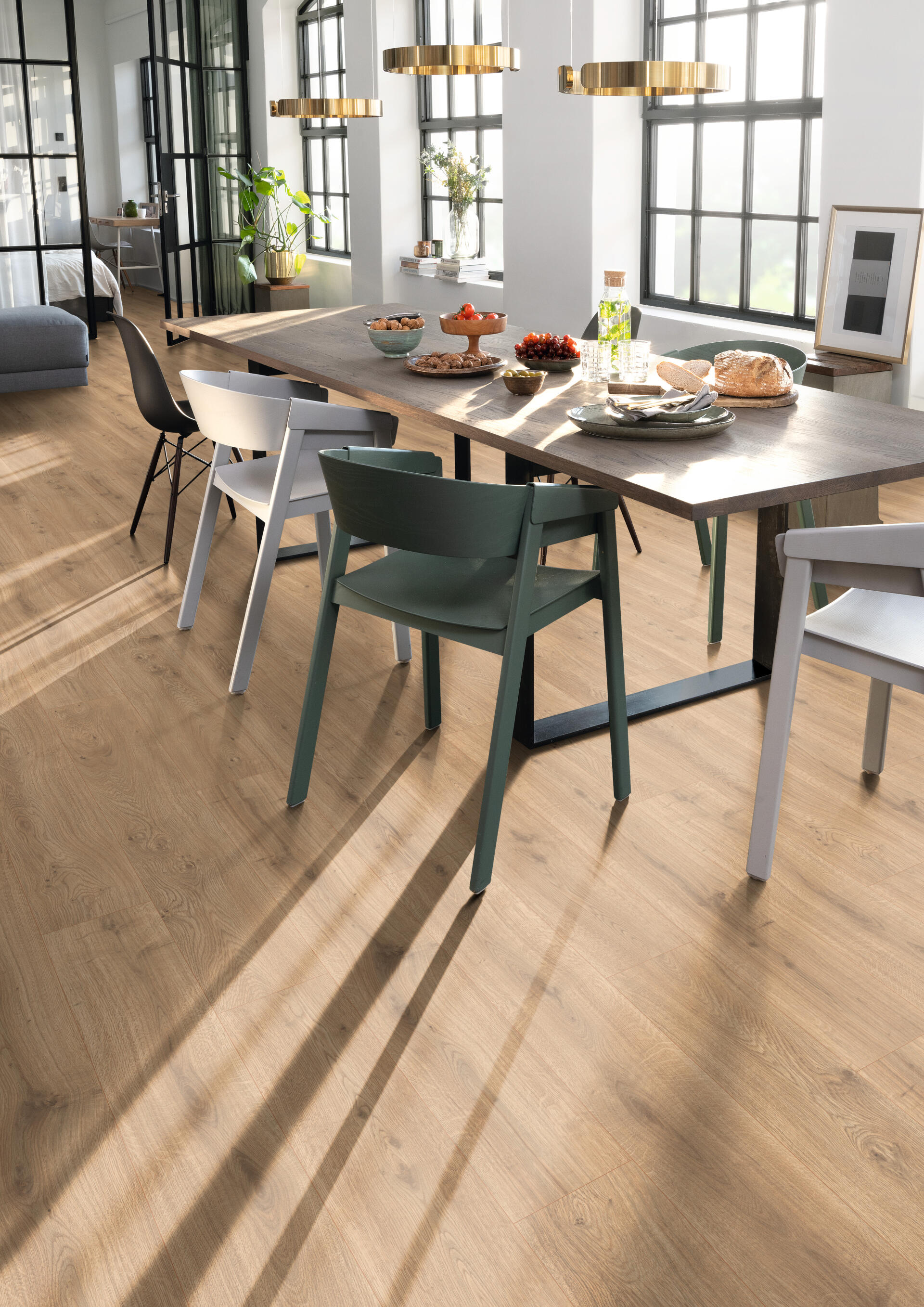Egger Pro Classic 8/33 Aqua Natural Predaia Oak – laminált padló