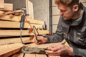 MINI FÚRÓ- ÉS CSISZOLÓGÉP 170W, FORDULATSZÁM KIJELZŐ, KOFFERBEN, 190DB KIEGÉSZÍTŐ, GRAPHITE