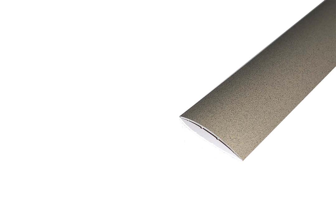Alumínium burkolatváltó profil 30 mm, 2,70 m/szál, matt kőhatású porszórt, homok színben