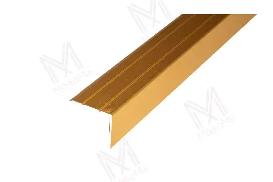 Alumínium lépcsőprofil 25x20 mm, 2,70 m/szál, öntapadós eloxált arany