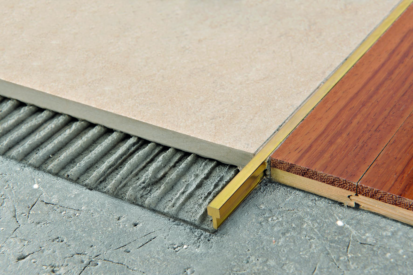 Progress Projoint Natúr Sárgaréz Burkolatváltó profil 5x10 mm (2,7 m/szál)