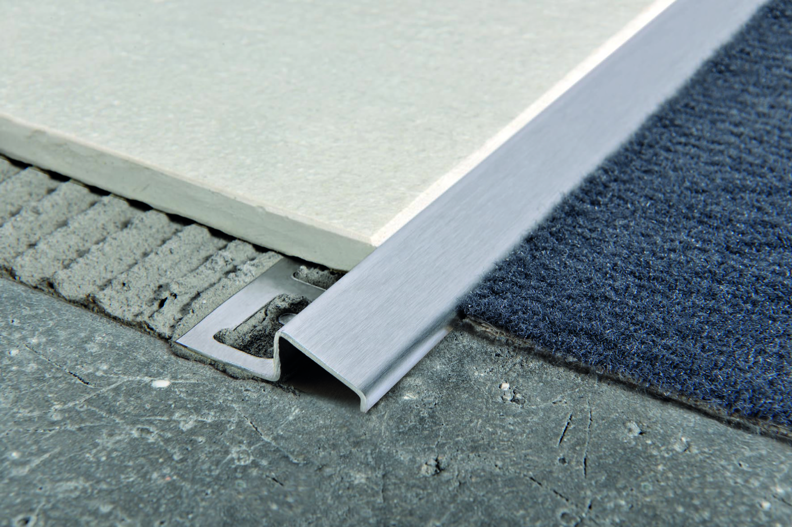 Progress Procarpet ACC Szálcsiszolt Rozsdamentes Acél Szintkiegyenlítő Burkolatváltó profil 10 mm (2,7 m/szál)