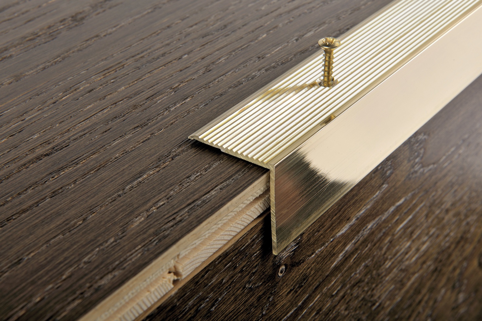 Progress Prowalk Csavarozható Polírozott Sárgaréz Lépcsőprofil 22 x 22 mm (2,7 m/szál)