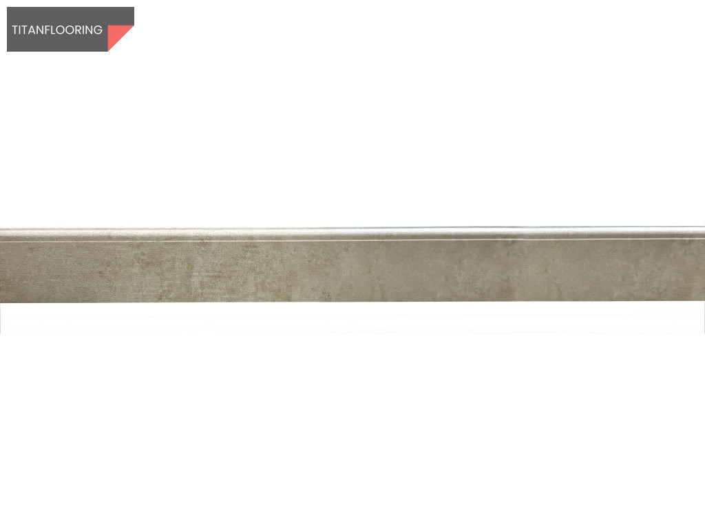 TitanFlooring European Concrete SPC szegélyléc, 80 x 12 mm – 2,4 m