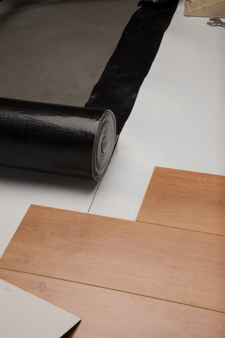 FLOORMAT PREMIUM PLUS 90 padló alátétlemez párazáró fóliával – 1,8 mm, 15 m²/csomag, fekete